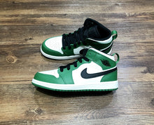 Load image into Gallery viewer, Air Jordan 1 Original Sneakers For Kids