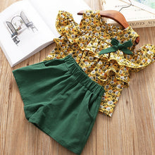 Load image into Gallery viewer, Girl Floral Sleeveless T-shirt+Solid Shorts 2PCS Suit Fashion 3-7T