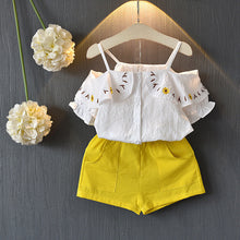 Load image into Gallery viewer, Girl Floral Sleeveless T-shirt+Solid Shorts 2PCS Suit Fashion 3-7T