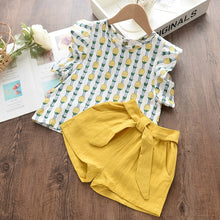 Load image into Gallery viewer, Girls Beautiful Floral Flower Sleeve, O-neck Clothing, Shorts Suit 2Pcs Clothes
