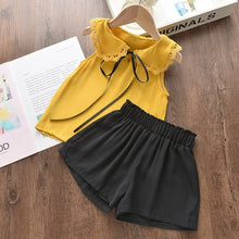 Load image into Gallery viewer, Girls Beautiful Floral Flower Sleeve, O-neck Clothing, Shorts Suit 2Pcs Clothes