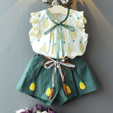 Load image into Gallery viewer, Girls Beautiful Floral Flower Sleeve, O-neck Clothing, Shorts Suit 2Pcs Clothes
