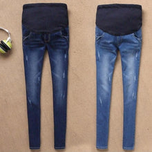 Load image into Gallery viewer, Maternity Jeans