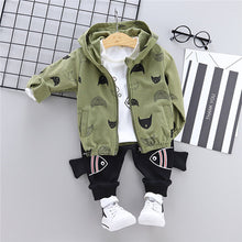 Load image into Gallery viewer, Baby boy coat+T-shirt+pant clothing set