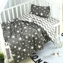 Load image into Gallery viewer, 3Pcs Baby Bedding Set