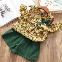 Load image into Gallery viewer, Girls Sleeveless Sling Floral Chiffon Clothes Suits And Straw Hat 3pcs