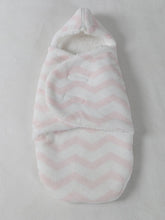 Load image into Gallery viewer, 0-6 month Baby blanket wrap