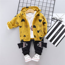 Load image into Gallery viewer, Baby boy coat+T-shirt+pant clothing set